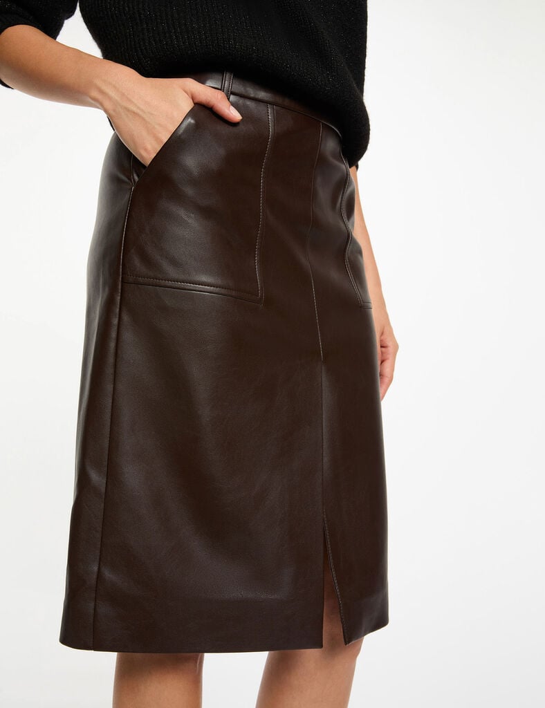 Falda ajustada cuero sintético Talle alto Corte ajustado Falda largo por la rodilla Cierre de cremallera en la parte posterior 2 bolsillos diagonales en la parte delantera Cuero sintético Trabillas en la cintura Oliva Valencia