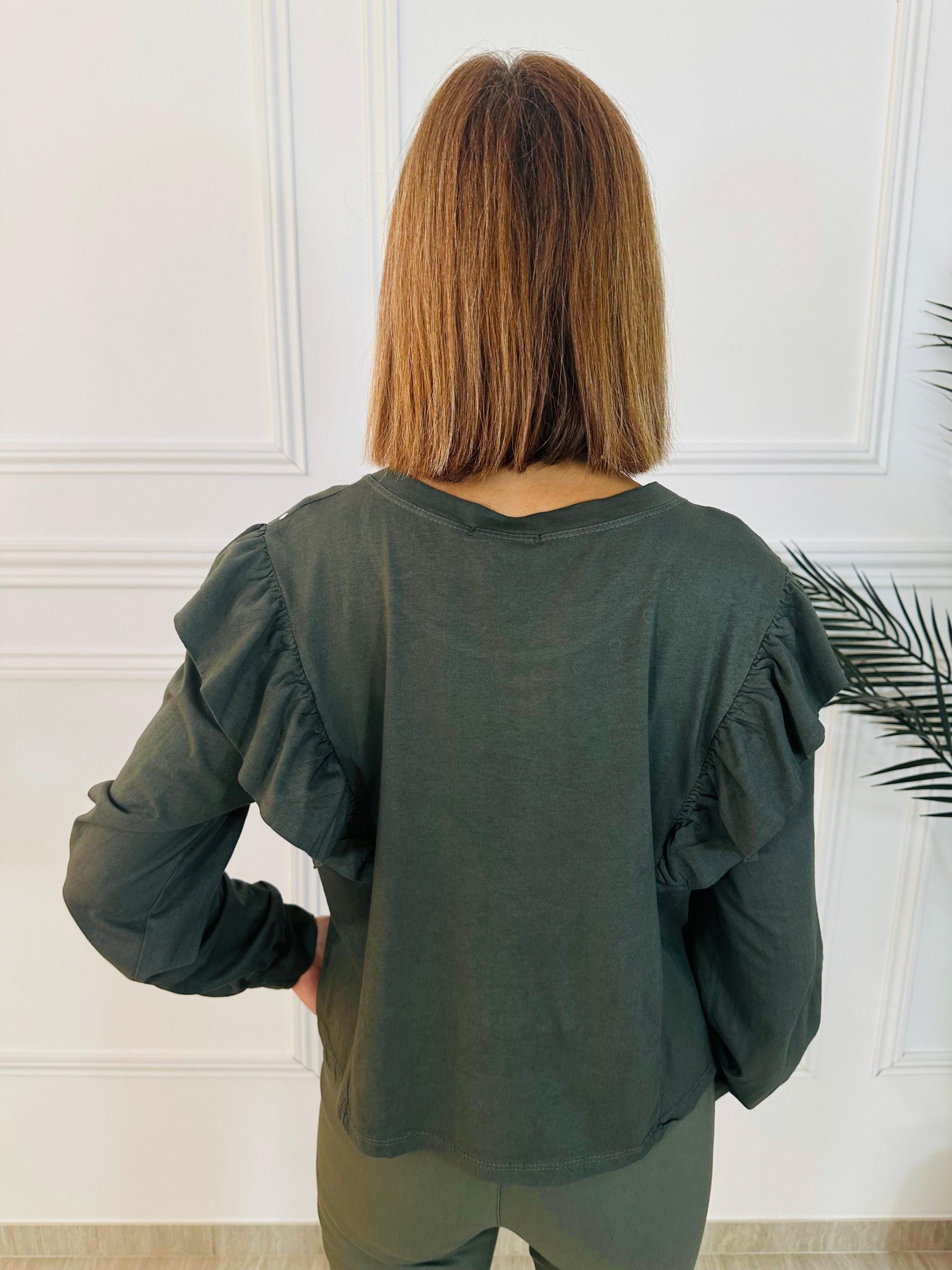 SUDADERA VERDE VOLANTES - Imagen 3