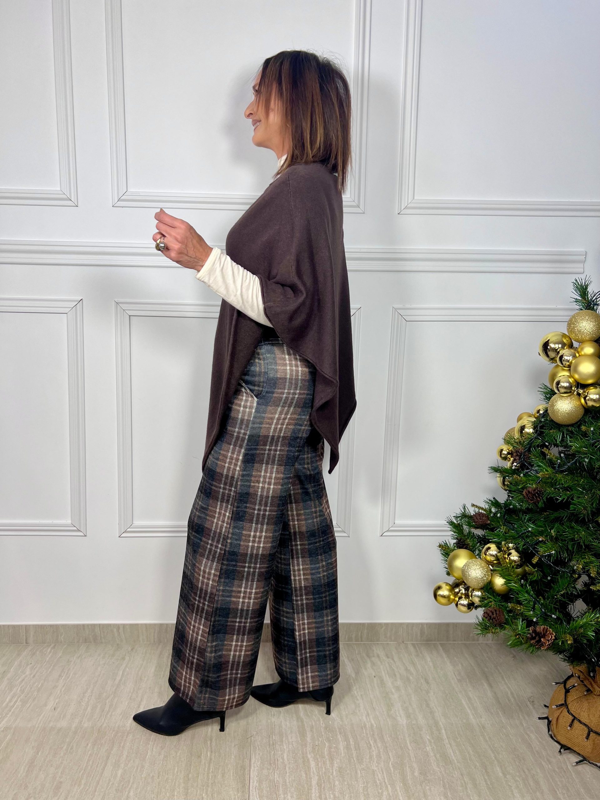 CAPA OLY MARRÓN - Imagen 4