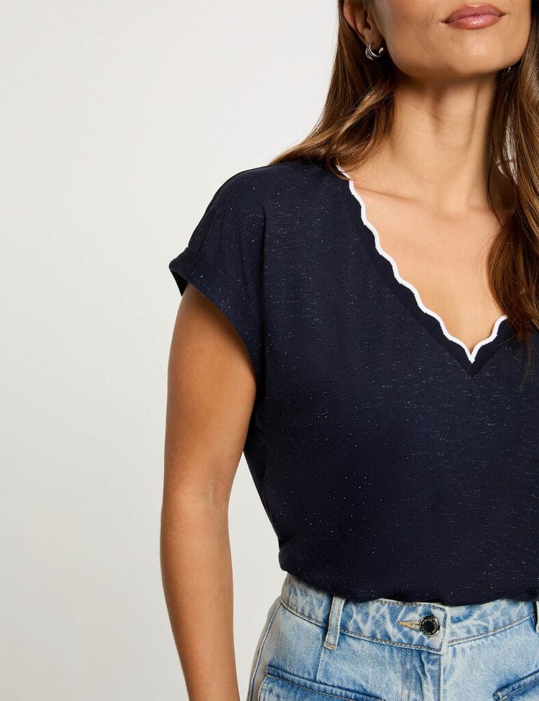 Camiseta cuello v manga corta azul marino. Oliva Valencia Denia Gandia Original regals